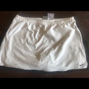 Women’s Nike skort